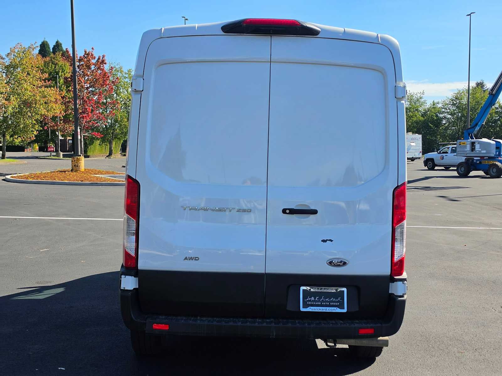 2023 Ford Transit T-250 130" Med Rf 9070 GVWR AWD