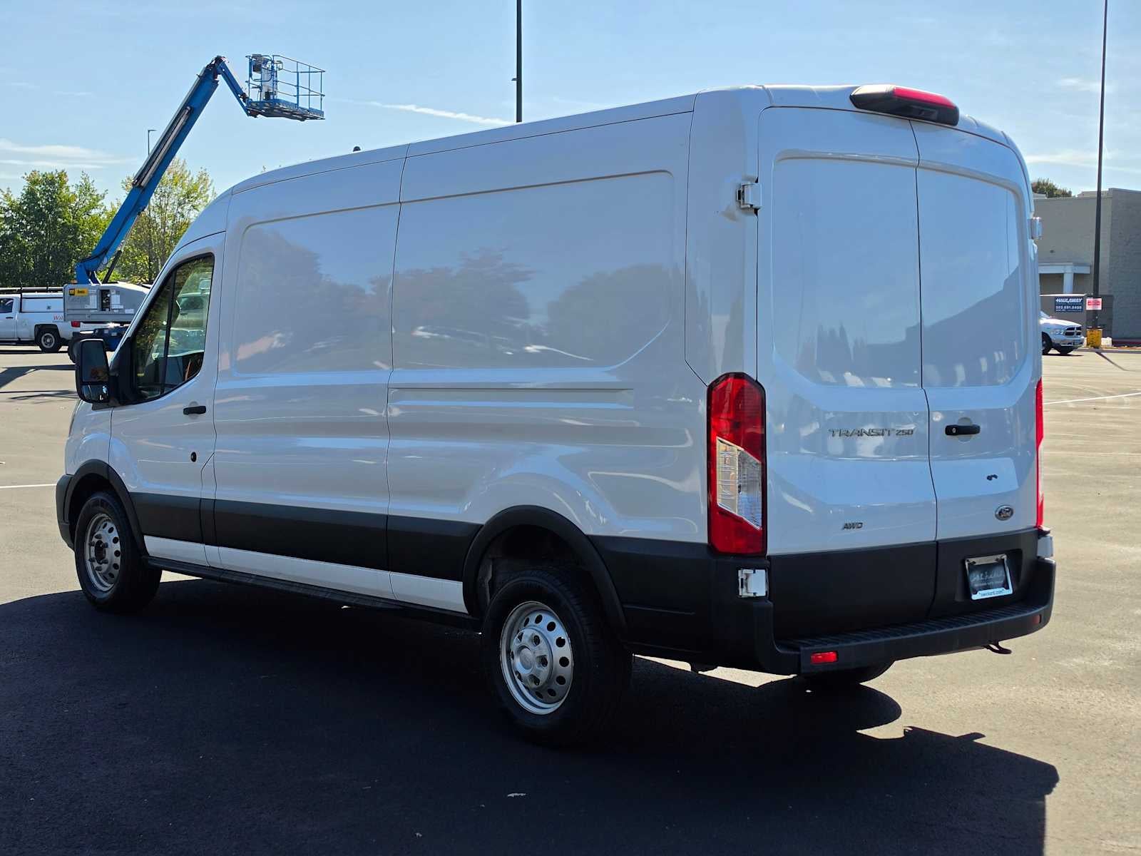 2023 Ford Transit T-250 130" Med Rf 9070 GVWR AWD