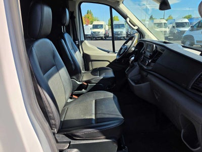 2023 Ford Transit Cargo Van T-250 130" Med Rf 9070 GVWR AWD