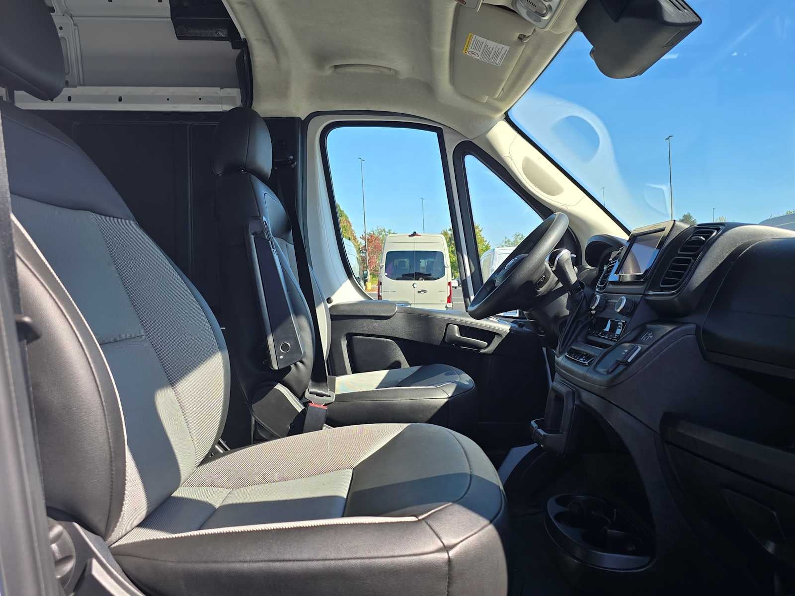 2024 RAM ProMaster Cargo Van Tradesman