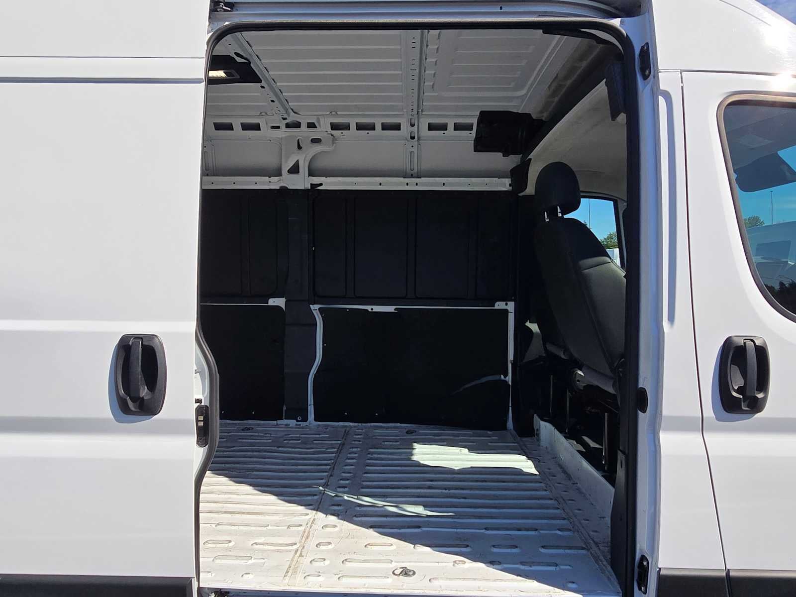 2024 RAM ProMaster Cargo Van Tradesman