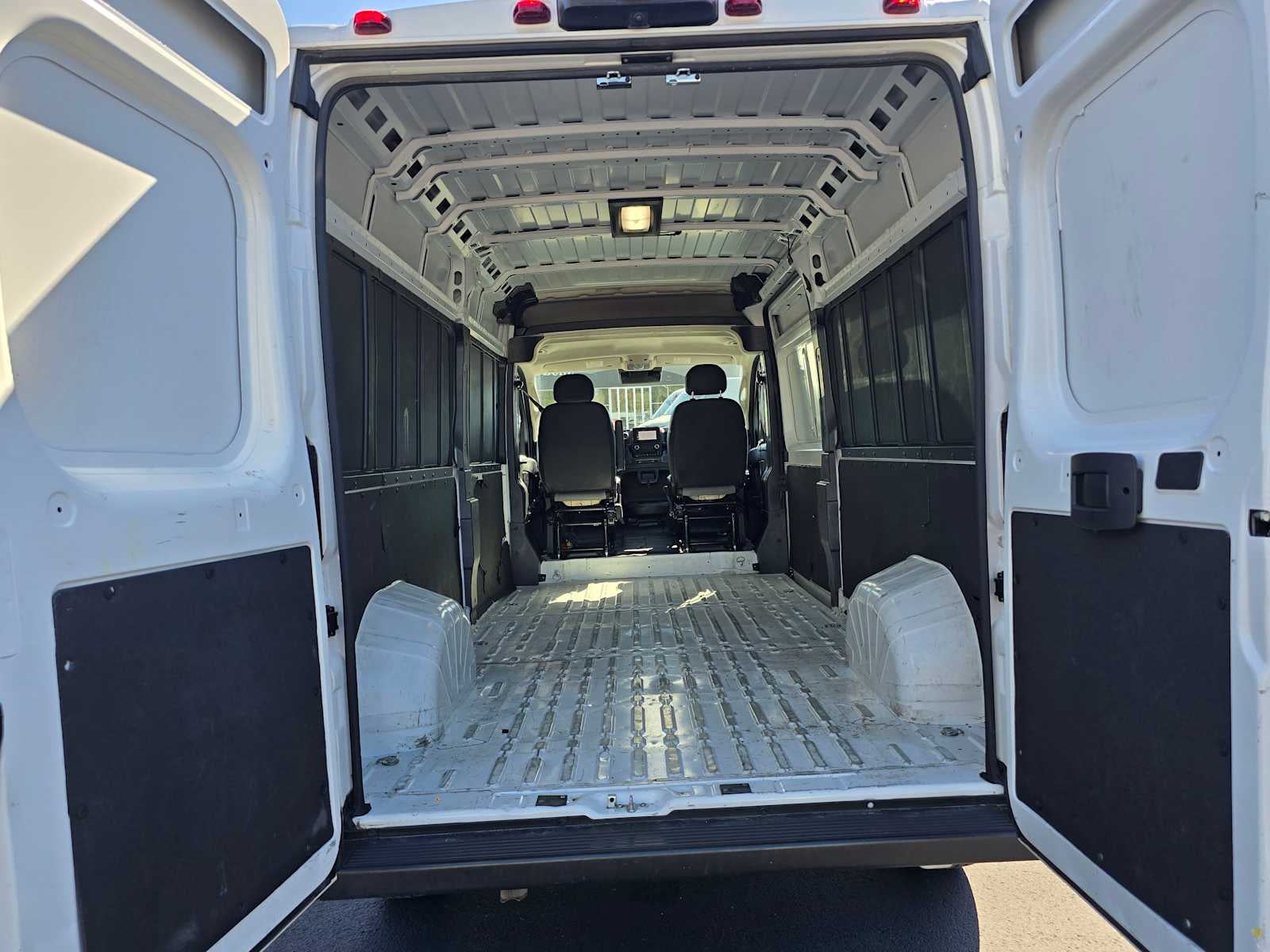 2024 RAM ProMaster Cargo Van Tradesman