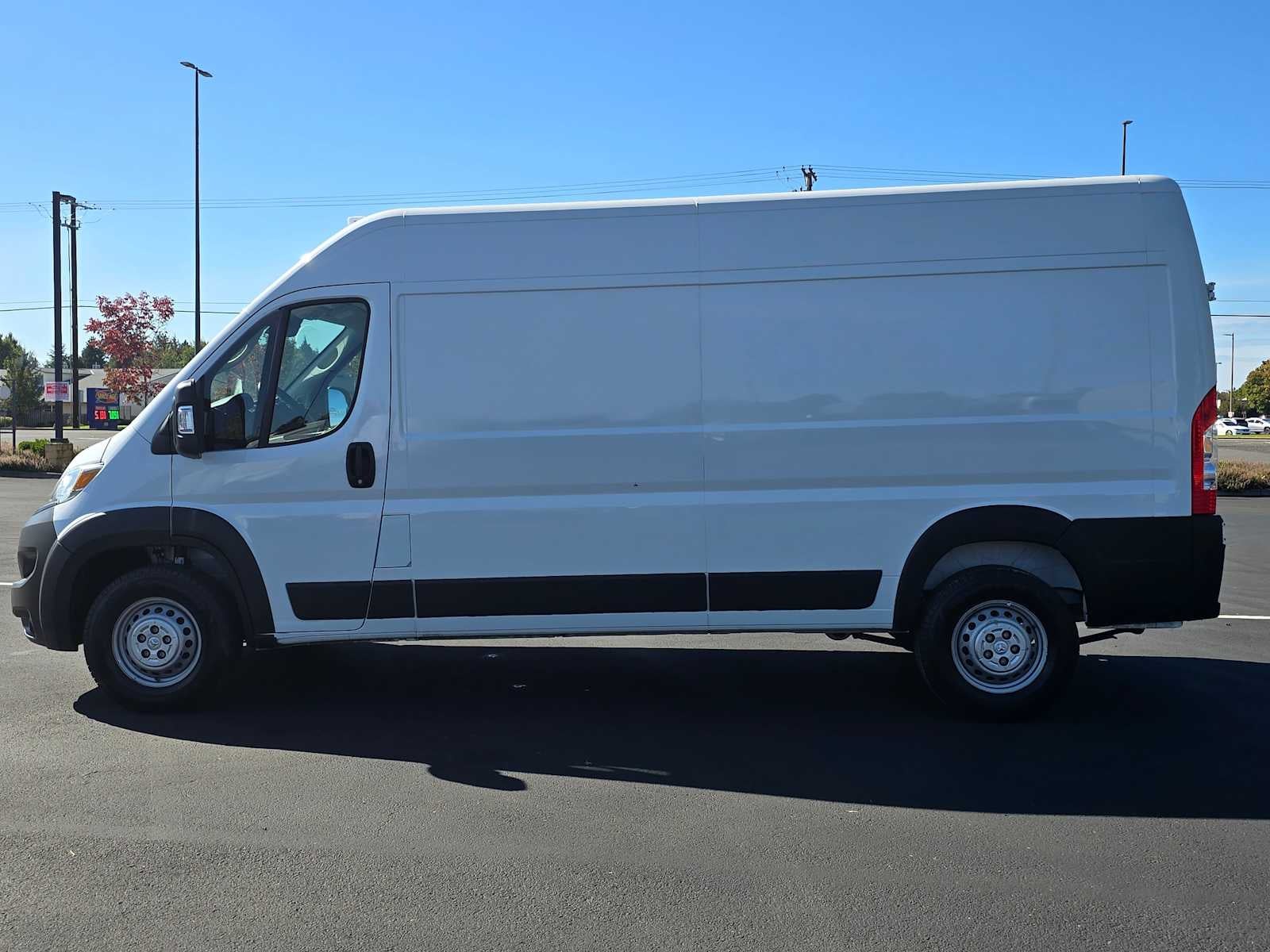 2024 RAM ProMaster Cargo Van Tradesman