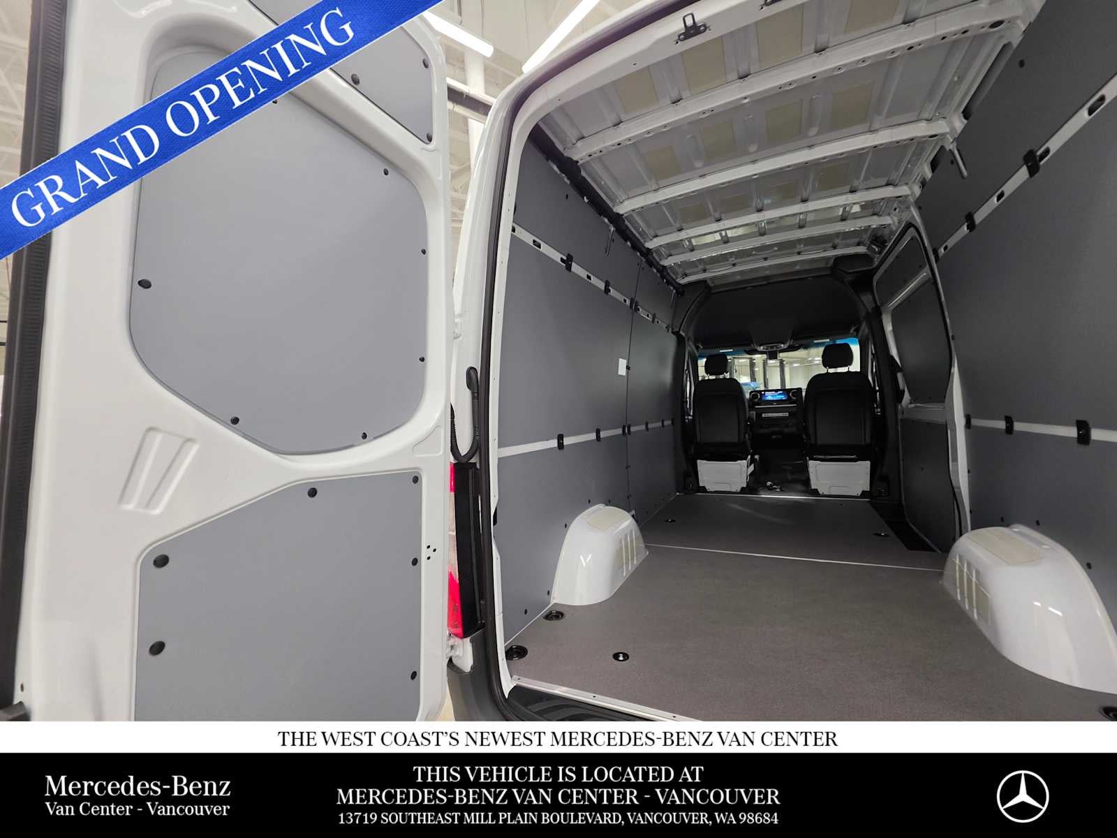 2026 Mercedes-Benz Sprinter 2500 Standard Roof I4 Diesel 144" RWD