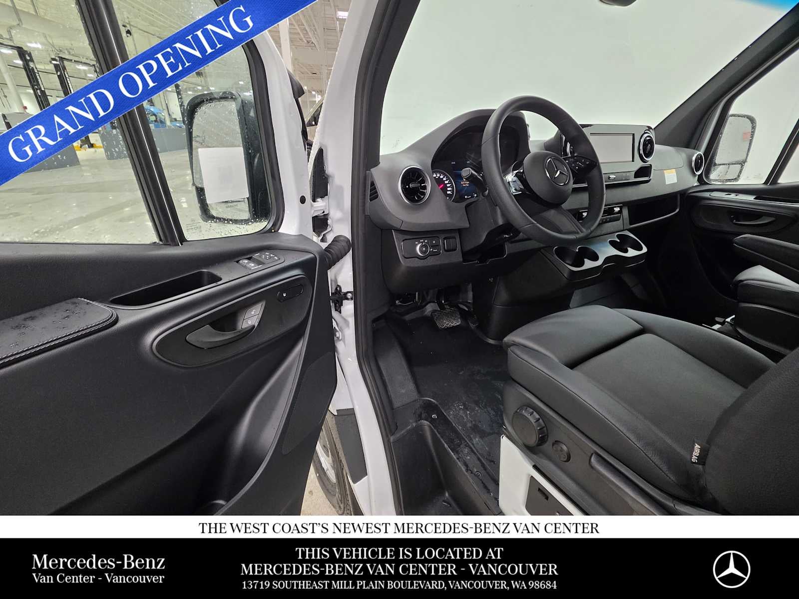 2026 Mercedes-Benz Sprinter 2500 Standard Roof I4 Diesel 144" RWD