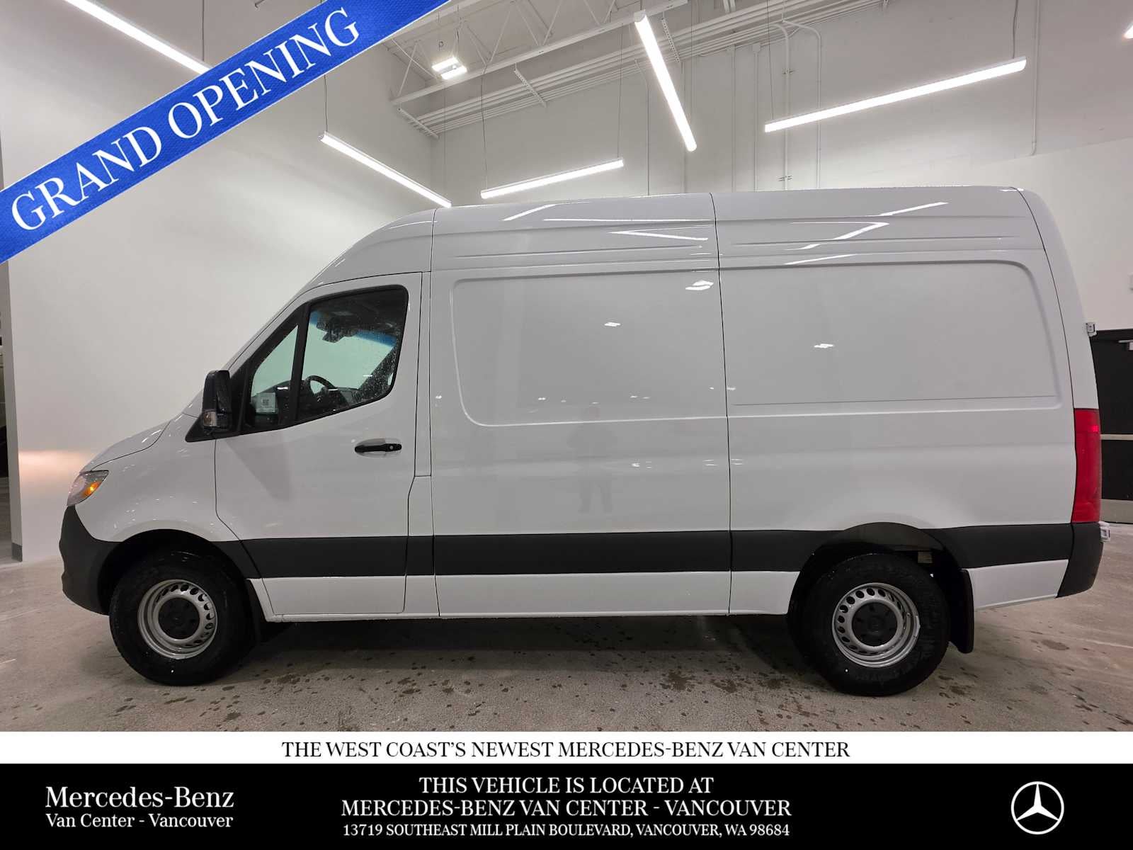 2026 Mercedes-Benz Sprinter 2500 Standard Roof I4 Diesel 144" RWD
