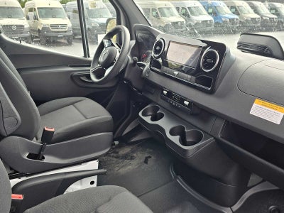 2026 Mercedes-Benz Sprinter 2500 Standard Roof I4 Diesel 144" RWD