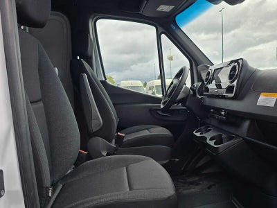 2026 Mercedes-Benz Sprinter 2500 Standard Roof I4 Diesel 144" RWD