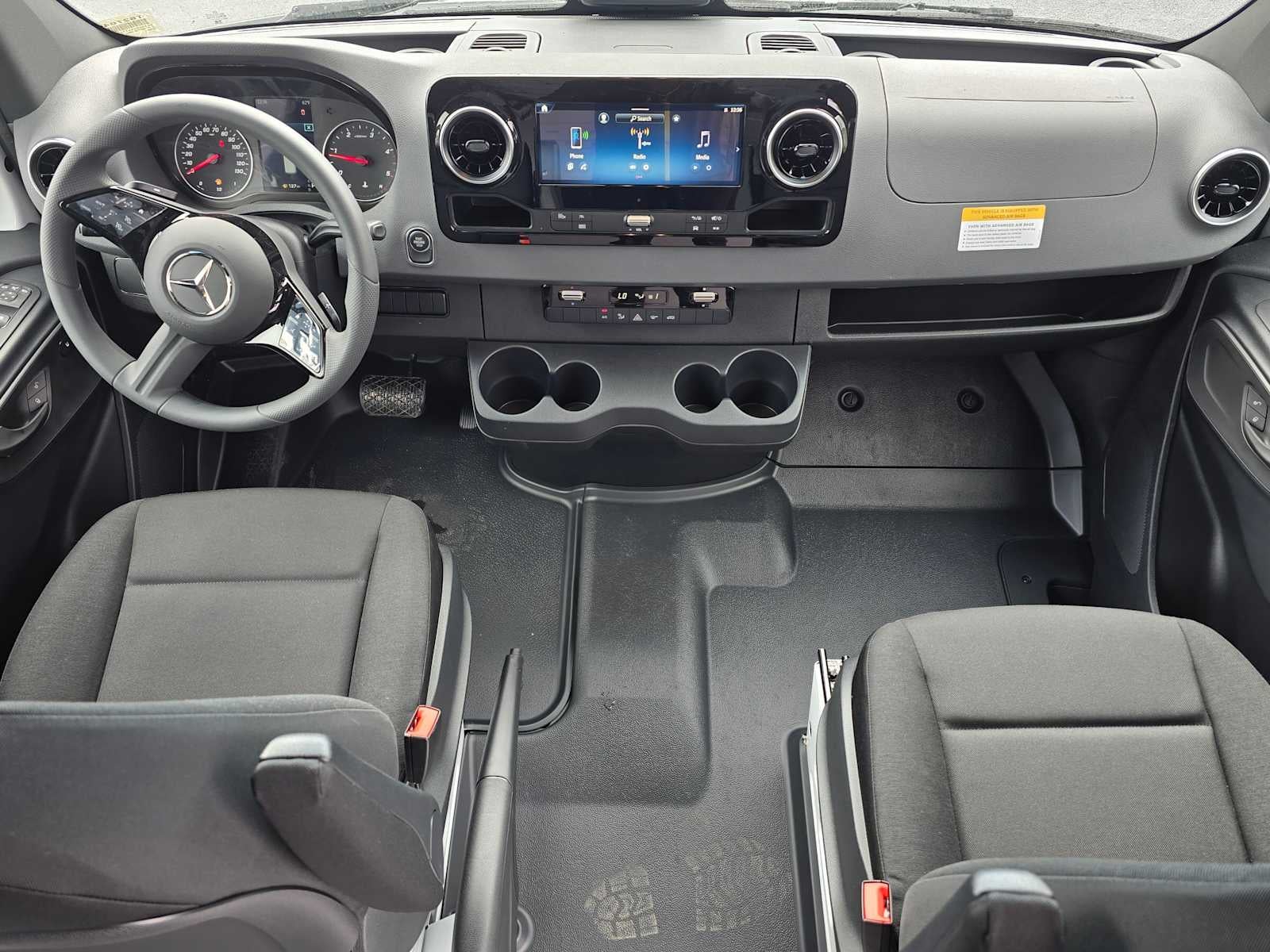 2026 Mercedes-Benz Sprinter 2500 Standard Roof I4 Diesel 144" RWD