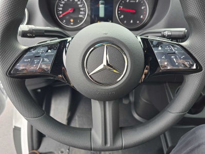 2026 Mercedes-Benz Sprinter 2500 Standard Roof I4 Diesel 144" RWD