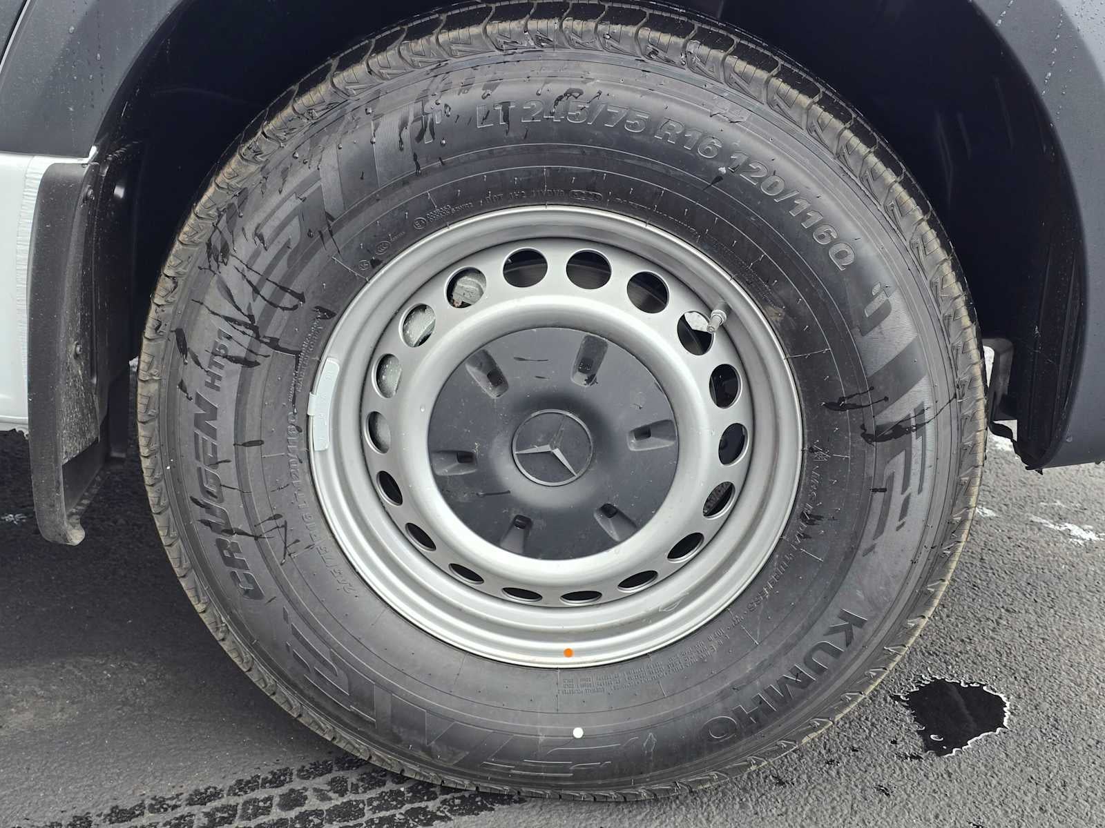 2026 Mercedes-Benz Sprinter 2500 Standard Roof I4 Diesel 144" RWD