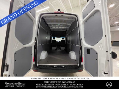 2026 Mercedes-Benz Sprinter 2500 Standard Roof I4 Diesel 144" RWD
