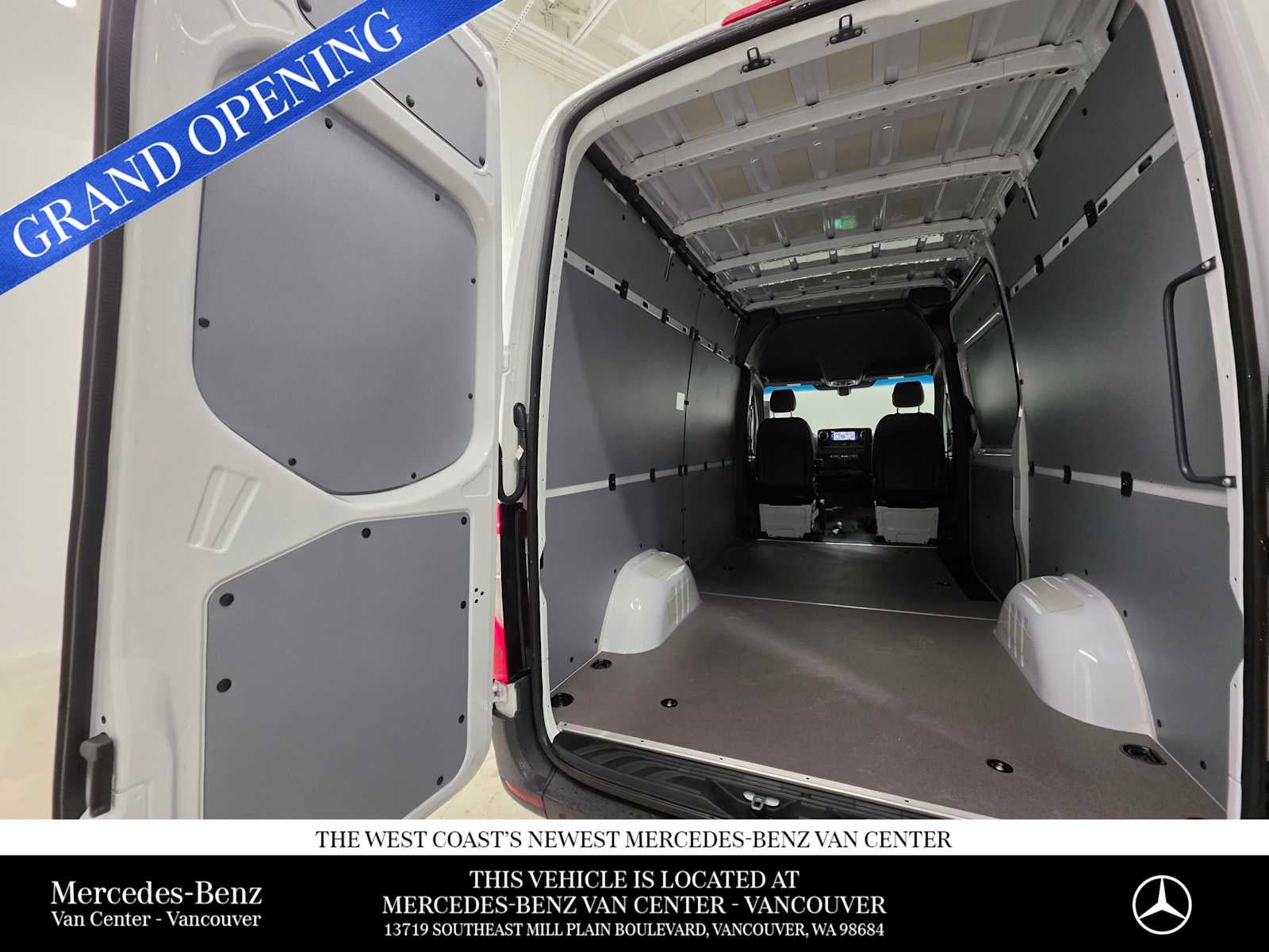 2026 Mercedes-Benz Sprinter 2500 Standard Roof I4 Diesel 144" RWD