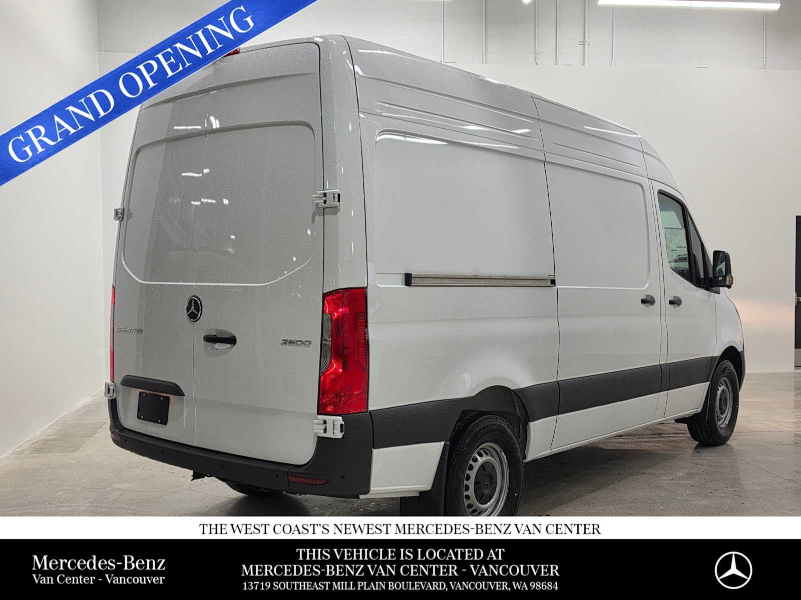 2026 Mercedes-Benz Sprinter 2500 Standard Roof I4 Diesel 144" RWD