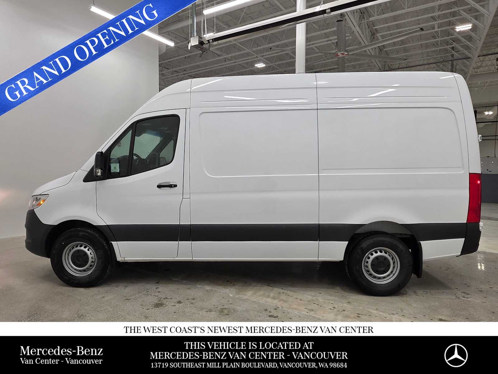 2026 Mercedes-Benz Sprinter 2500 Standard Roof I4 Diesel 144" RWD