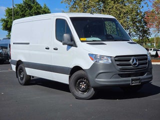 2025 Mercedes-Benz Sprinter Cargo Van 2500 Standard Roof I4 Diesel HO 144" RWD