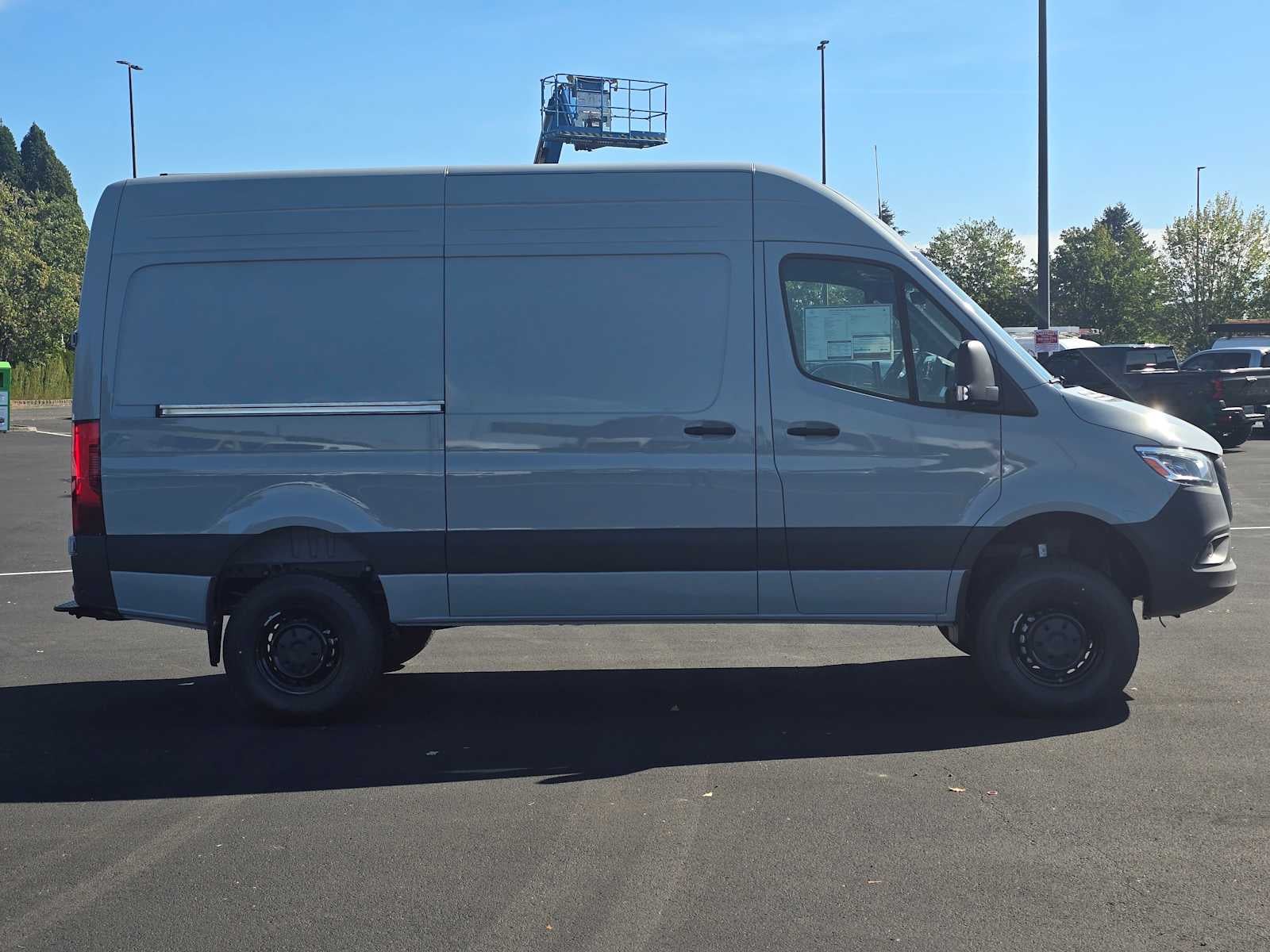 2026 Mercedes-Benz Sprinter 2500 Standard Roof I4 Diesel HO 144" AWD