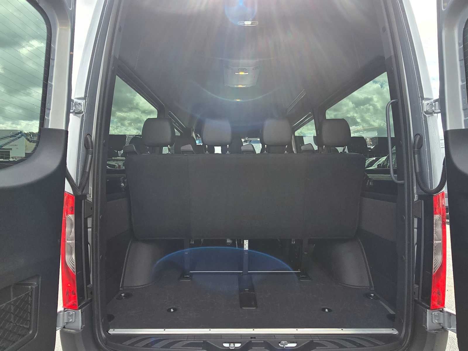 2026 Mercedes-Benz Sprinter 2500 Standard Roof I4 Diesel HO 144" AWD
