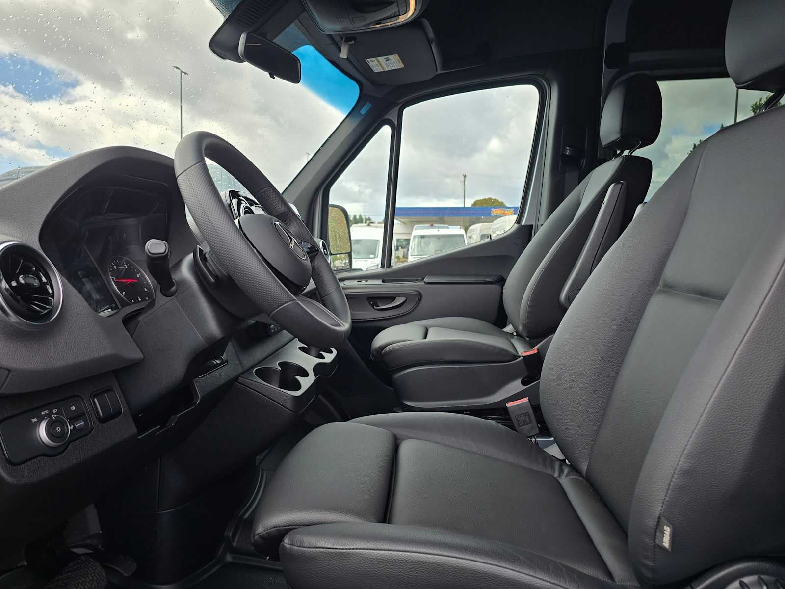 2026 Mercedes-Benz Sprinter 2500 Standard Roof I4 Diesel HO 144" AWD